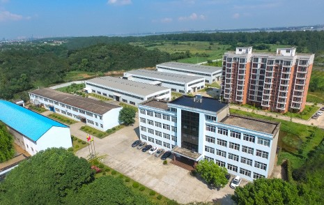 湖北昌利公司連續(xù)25年榮獲“守合同重信用企業(yè)”，始終將誠信經(jīng)營放在第一位！