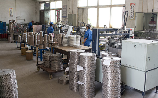 我國生產金剛石鋸片基體的主要原料有哪些？區別在哪？